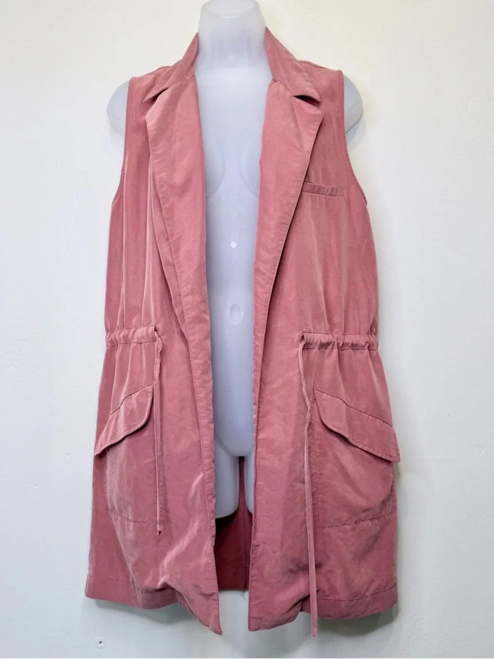 Elevenses | Anthro Old Town Open Front Tie Waist Lightweight Pocket Utility Vest - Picture 4 of 15